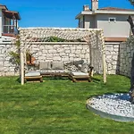 Mea * Alacati