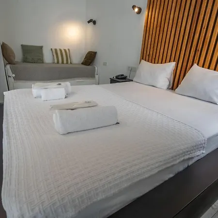 Mea Hotel *