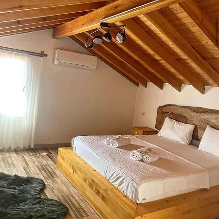 Mea * Alacati